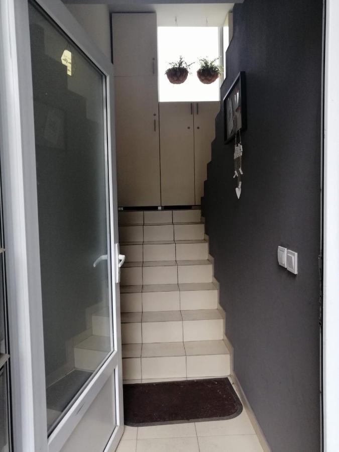 Nest Apartment Zemun Belgrad Exterior foto